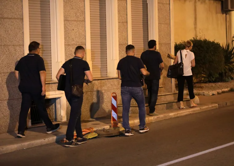 Pretres kuće i poslovnog objekta odvjetnika Branimira Zmijanović, uhićenog u današnjoj akciji zajedno sa sutkinjom Majom Šupe, poznatom po Horvatinčićevoj sinkopi 
