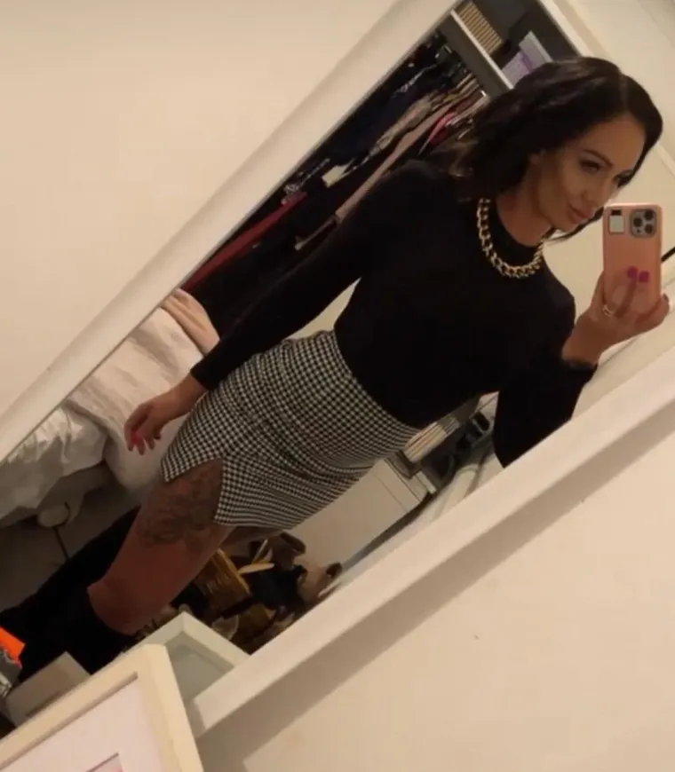 &Scaron;okirala je priznanjem da radi kao eskort dama, odmah se doznalo i koliko naplaćuje po satu