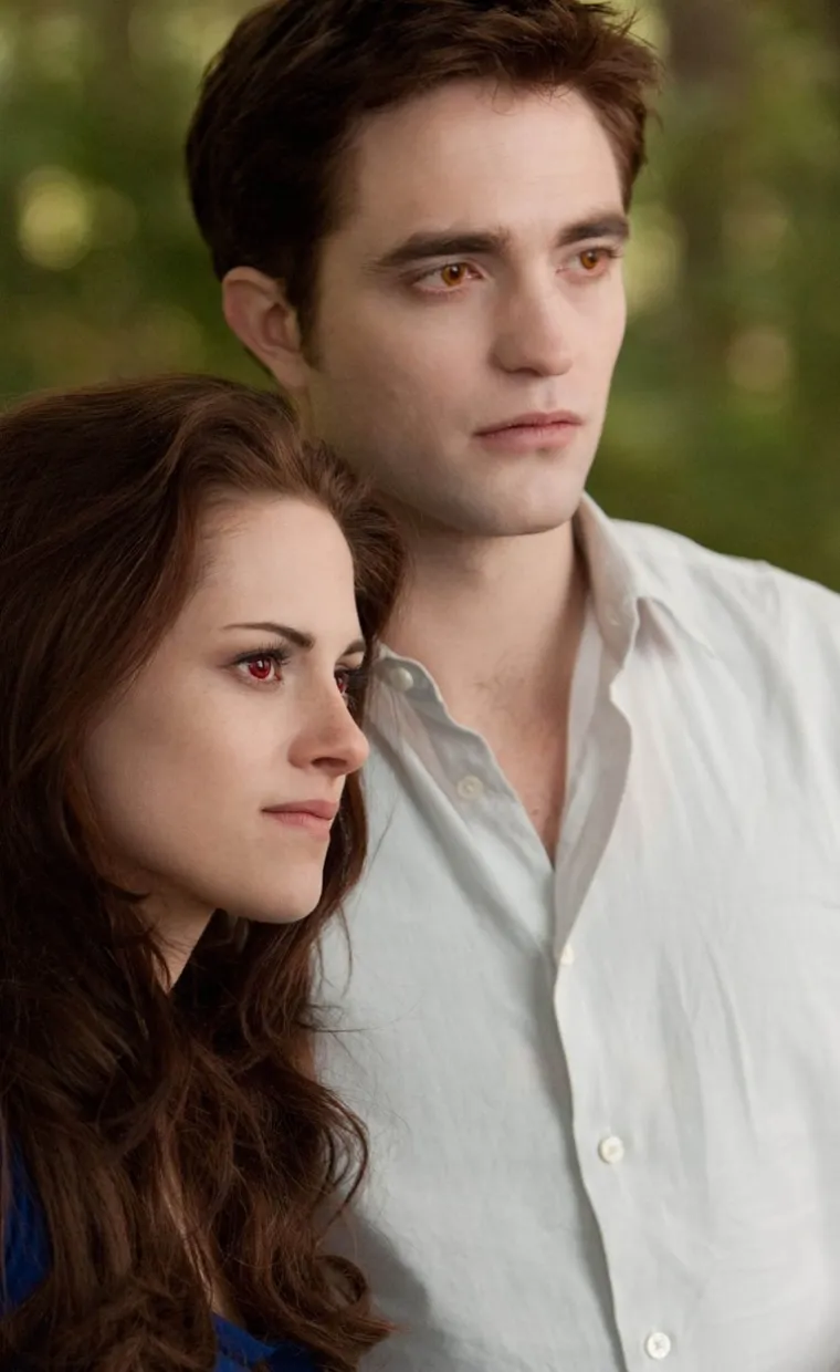 Dok je snimao &quot;Sumrak&quot; sagu, Robert Pattinson je rekao da se ne želi osramotiti tijekom svojih scena seksa s Kristen Stewart, s kojom je tada bio u vezi. On, inače, nema problema s pokazivanjem svog golog tijela.