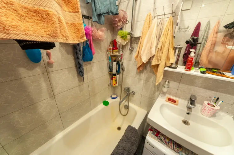 7. Prljavo kupatilo može biti znak dugotrajnog stresa. Kupatilo se najprije održava čistim kao i kuhinja, a ako je zanemareno to može značiti da je osoba stalno pod stresom, napeta i u žurbi.