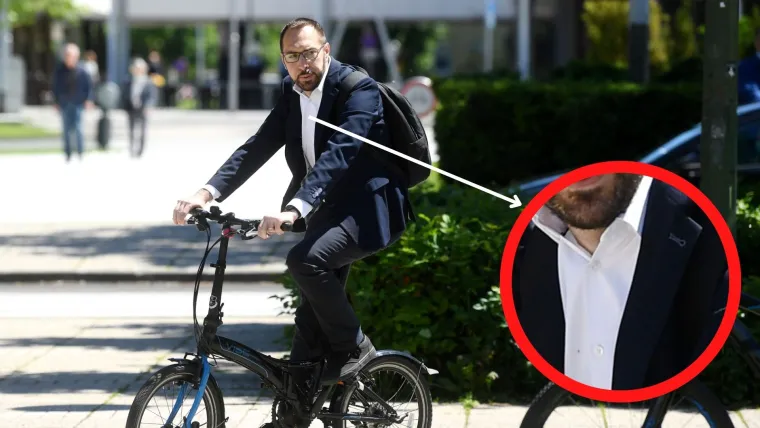 Ko&scaron;ulja, ali i odijelo te sav tekstil posebno se prikuplja jer se može reciklirati, bez obzira radi li se o pamuku ili sintetičkom materijalu. U spremnike za tekstil idu i ručnici, posteljina, zavjese, &scaron;e&scaron;iri i kape, krpene igračke, odnosno sav otpad koji je od tekstila. Spremnike s tekstilom možete naći i reciklažnim dvori&scaron;tima.