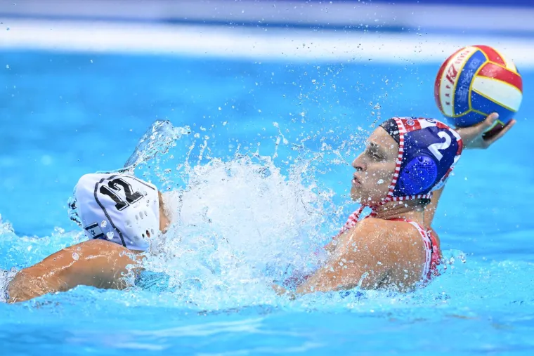 Barakudice te&scaron;ko stradale od Izraelki: Navijači ih bodrili do posljednjeg trenutka