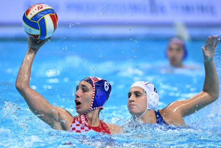 Barakudice te&scaron;ko stradale od Izraelki: Navijači ih bodrili do posljednjeg trenutka