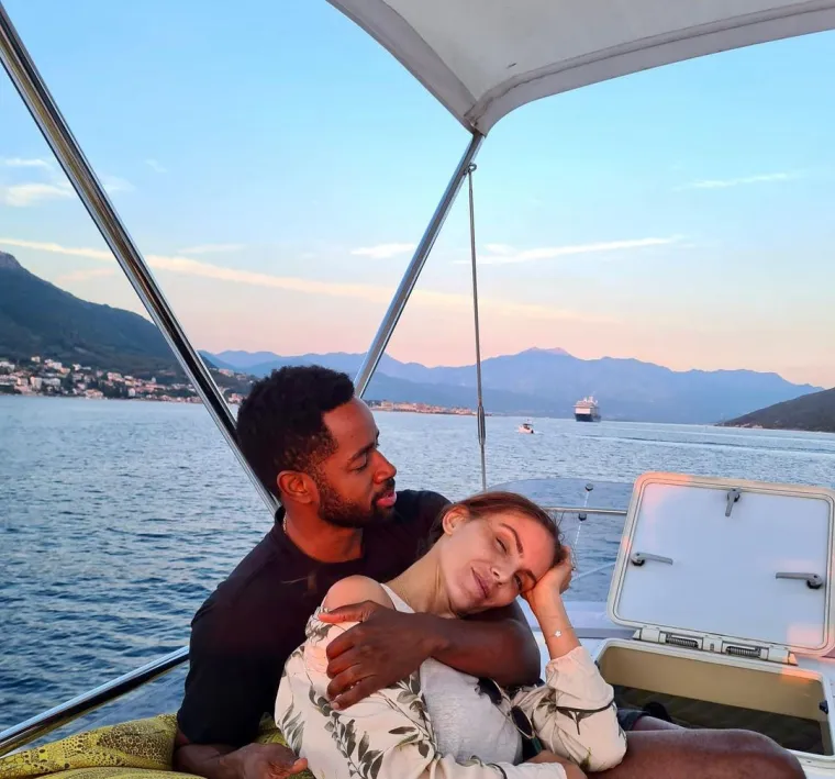 Nina Seničar i njezin partner Jay Ellison
