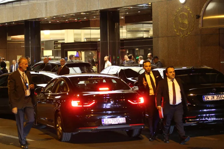 Pogledajte &scaron;tićenu kolonu vozila kojom je turski predsjednik Erdoğan do&scaron;ao do Hotela Sheraton u Zagrebu