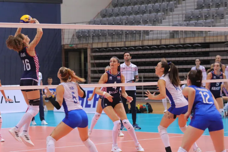 Trijumf hrvatskih odbojkašica: Donosimo najbolje kadrove s dvoboja koji ih je odveo na Europsko prvenstvo
