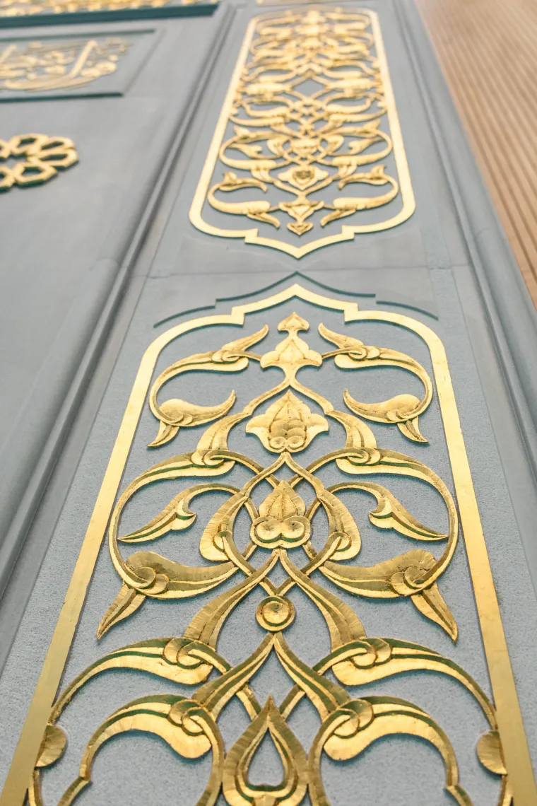 EKSKLUZIVNO Turski mramor i 24-karatno zlato: Pogledajte kako izgleda unutra&scaron;njost sisačke džamije