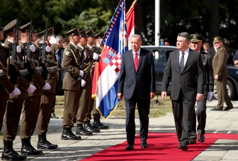 Pogledajte susret Milanovića i Erdogana. S njima su i elegantne prve dame, Sanja Musić Milanović i Emine Erdogan
