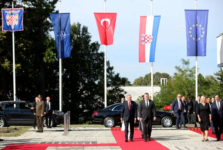 Pogledajte susret Milanovića i Erdogana. S njima su i elegantne prve dame, Sanja Musić Milanović i Emine Erdogan