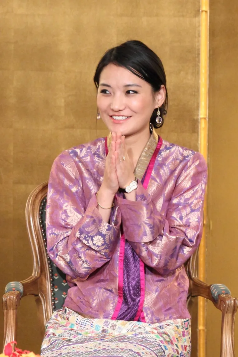 Jetsun Pema - Zmajska kraljica Butana nosi tu titulu zahvaljujući braku s butanskim kraljem čije puno ime glasi Jigme Khesar Namgyel Wangchuck
