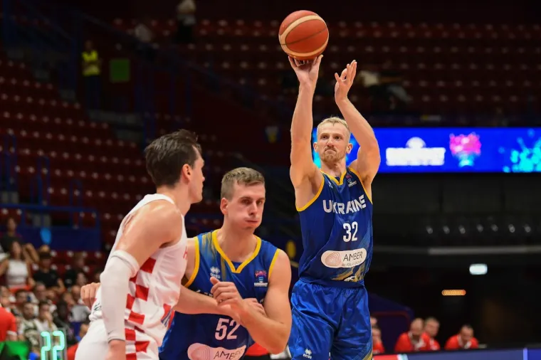 Pobjeda na&scaron;ih ko&scaron;arka&scaron;a glasno odjeknula u Srbiji: 'Ni&scaron;ta od balkanskog klasika?! Hrvati su pobjegli i namjestili nam...'