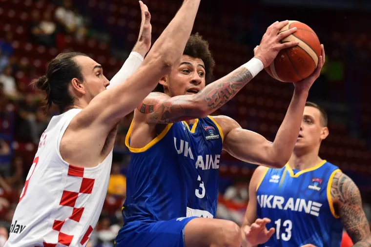 Prizori velike hrvatske pobjede u Milanu na EuroBasketu: Imamo (ne)očekivanog junaka, već drugu utakmicu zaredom daje ton igri