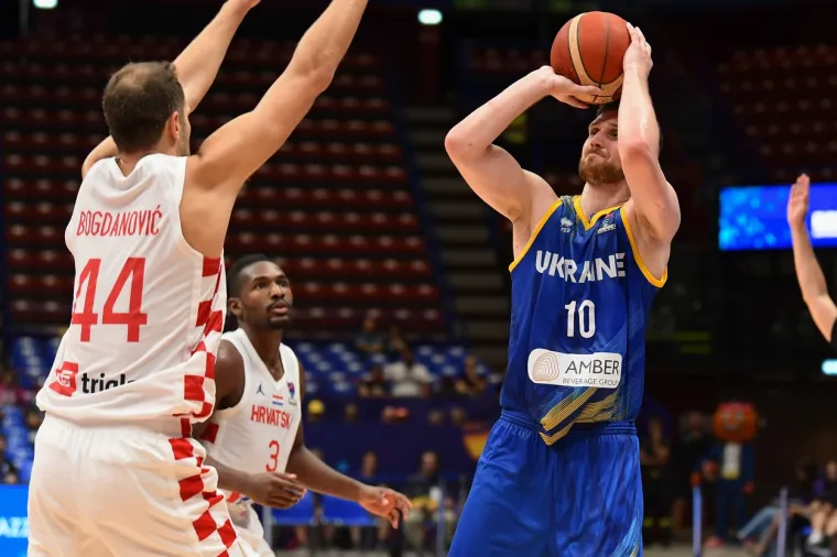 Prizori velike hrvatske pobjede u Milanu na EuroBasketu: Imamo (ne)očekivanog junaka, već drugu utakmicu zaredom daje ton igri