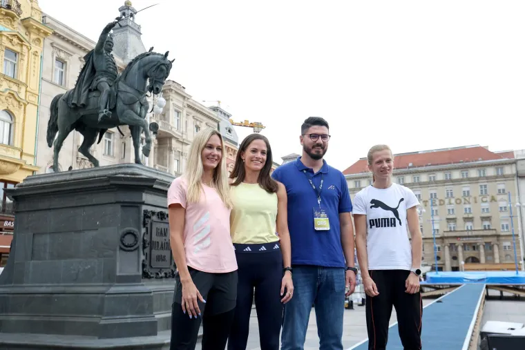 Paola, Tina i Nea aduti su hrvatske atletike: Danas na glavnom zagrebačkom trgu plijenile su djevojke pažnju