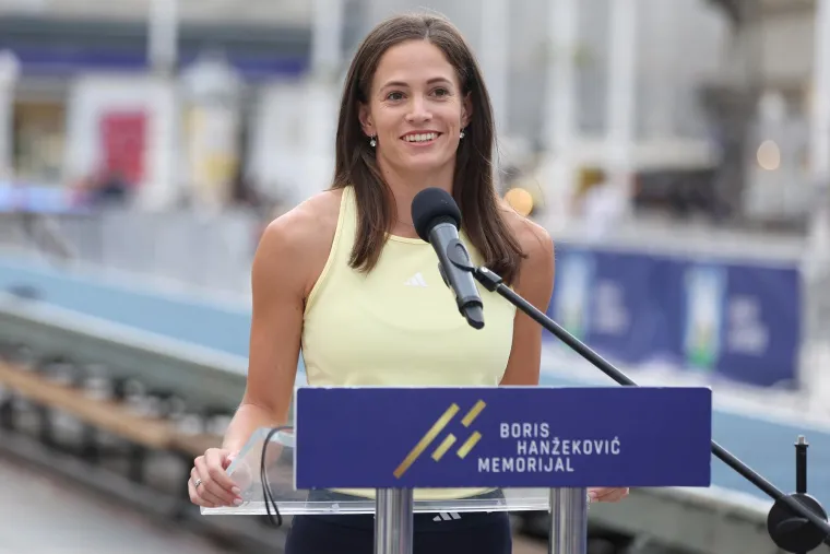 Paola, Tina i Nea aduti su hrvatske atletike: Danas na glavnom zagrebačkom trgu plijenile su djevojke pažnju