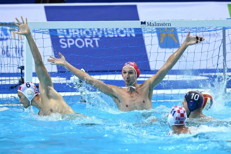 Marko sunce žarko, držao si nas na životu i odveo pred vrata raja: 'Bila je ovo večer za povijest. Hvala Splitu, učinit ćemo sve za zlato'
