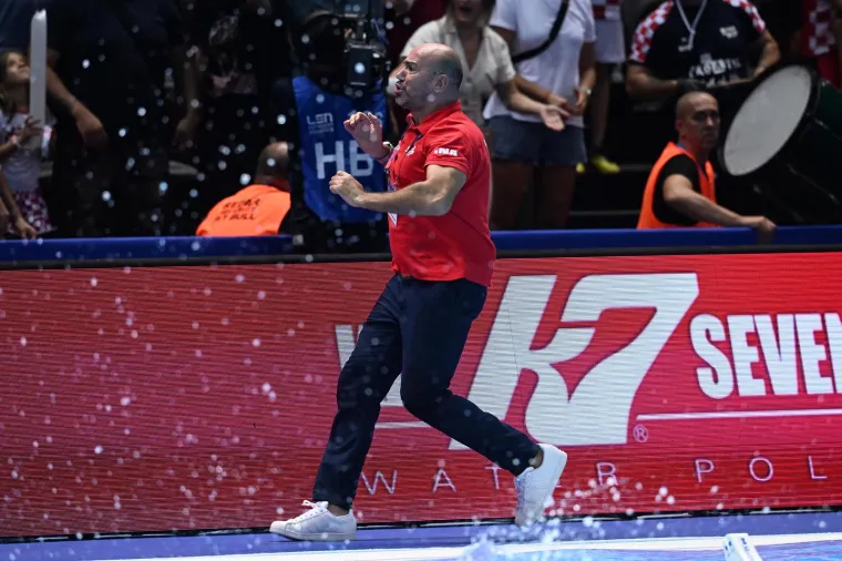 Marko sunce žarko, držao si nas na životu i odveo pred vrata raja: 'Bila je ovo večer za povijest. Hvala Splitu, učinit ćemo sve za zlato'