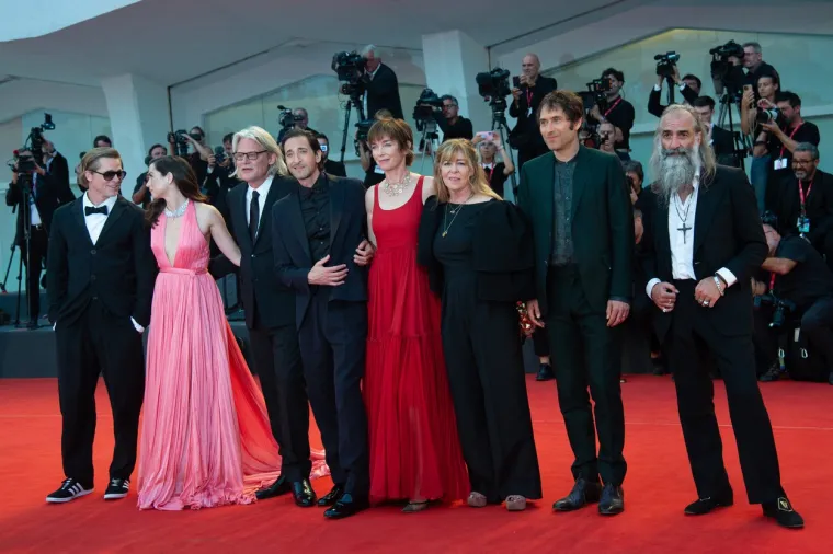 Warren Ellis, Jeremy Kleiner, Dede Gardner, Julianne Nicholson, Adrien Brody, Ana de Armas, Brad Pitt, Andrew Dominik 