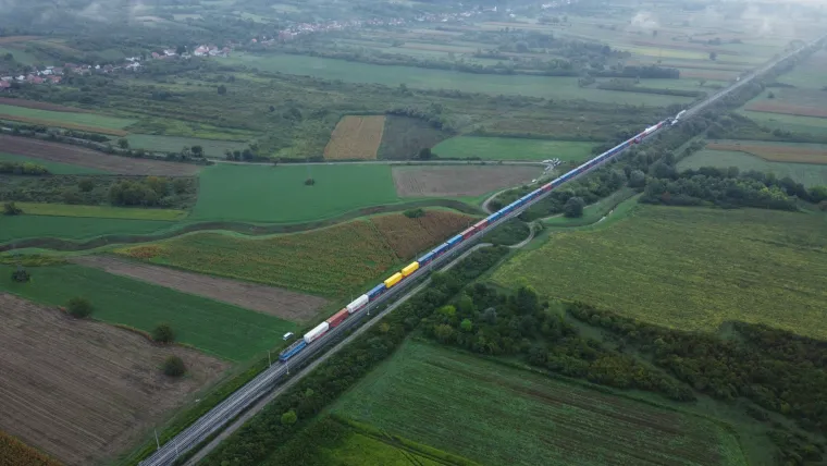 UZNEMIRUJUĆE Pogledajte fotografije iz zraka stravičnog sudara vlakova kod Novske