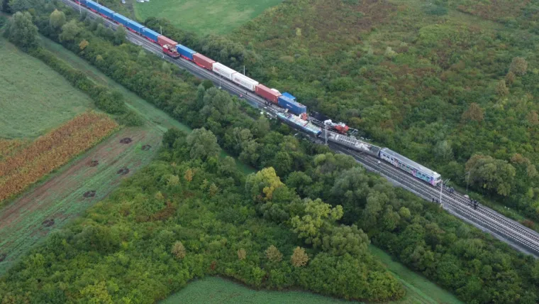 UZNEMIRUJUĆE Pogledajte fotografije iz zraka stravičnog sudara vlakova kod Novske