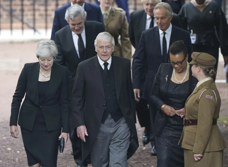 Britanci imaju Kralja! Charles III. i službeno proglašen novim britanskim monarhom