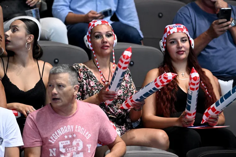Nepoznata crnka plijeni pažnju u Spaladium Areni: Čudo koliko lijepih žena ima na tribinama