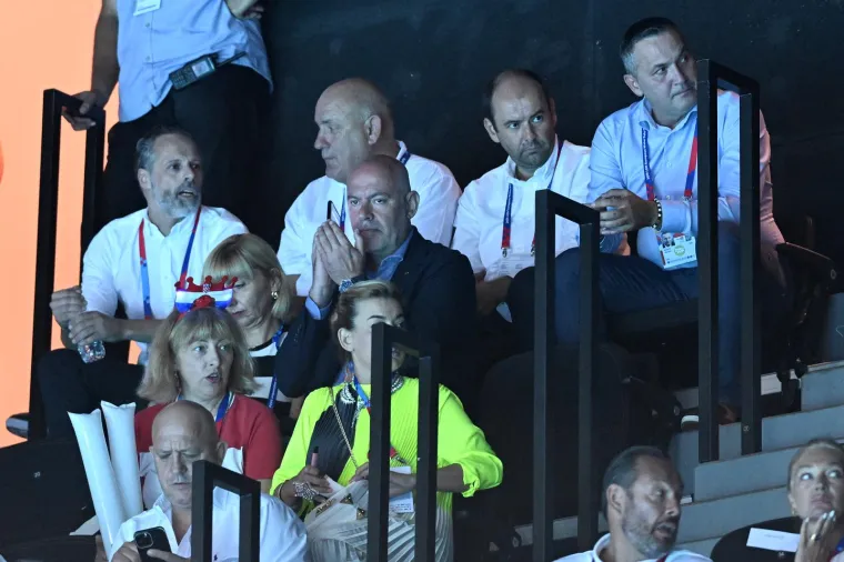 Nema koga nema u Spaladium Areni, pogledajte kako su se pozdravili Kolinda i Zoran Milanović