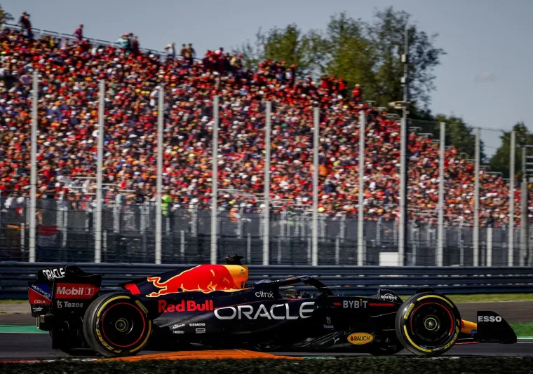 Nevjerojatni Max Verstappen ostvario petu uzastopnu pobjedu i 11. u sezoni: U Monzi sve bilo spremno za slavlje Ferrarija