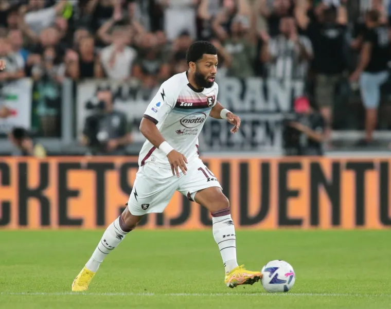 'Stara dama' bila na koljenima, pa se spasila u 93.: Nevjerojatna utakmica s dva poni&scaron;tena gola, tri crvena i devet žutih