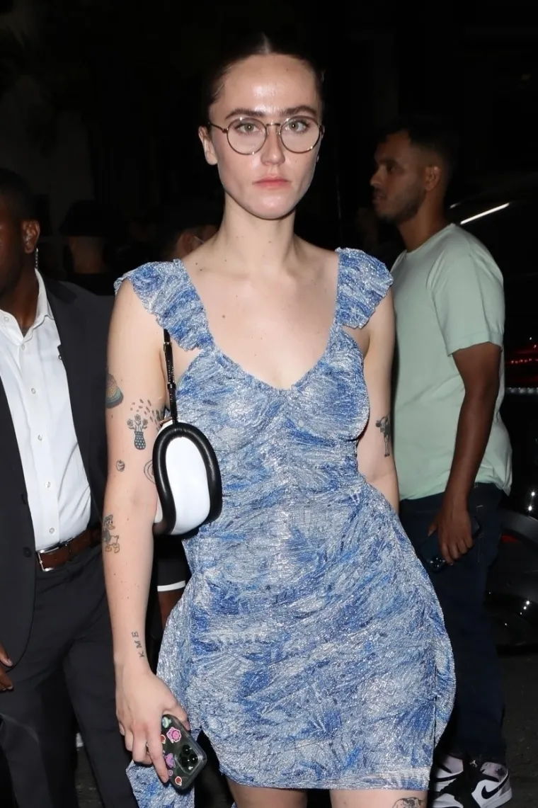 Pokćerka američke potpredsjednice golih grudi pro&scaron;etala pistom, svi bruje o njezinu nastupu na njujor&scaron;kom tjednu mode