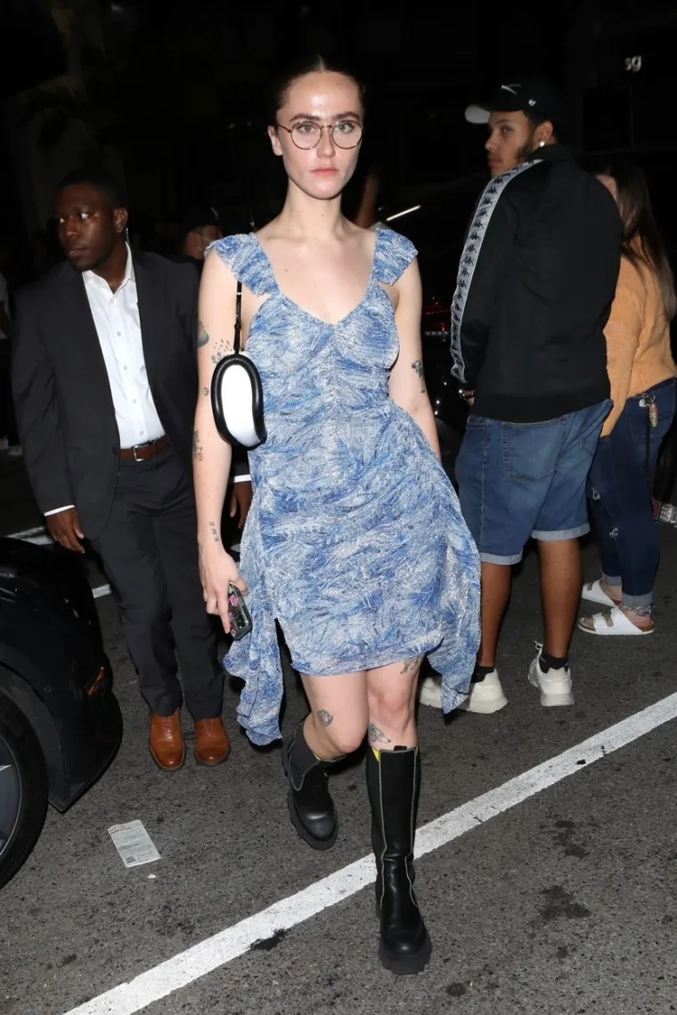 Pokćerka američke potpredsjednice golih grudi pro&scaron;etala pistom, svi bruje o njezinu nastupu na njujor&scaron;kom tjednu mode