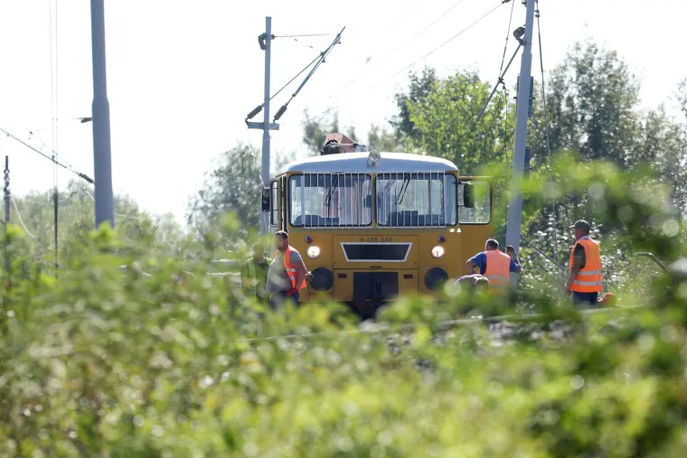 Ovo je mjesto stra&scaron;ne nesreće danas: Vagoni prevrnuti, dijelovi vlaka razbacani. Ra&scaron;či&scaron;ćava se pruga