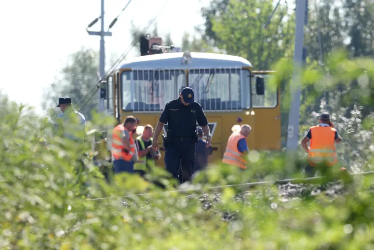 Počela sanacija pruge, pogledajte kako izgleda mjesto teške željezničke nesreće tri dana poslije