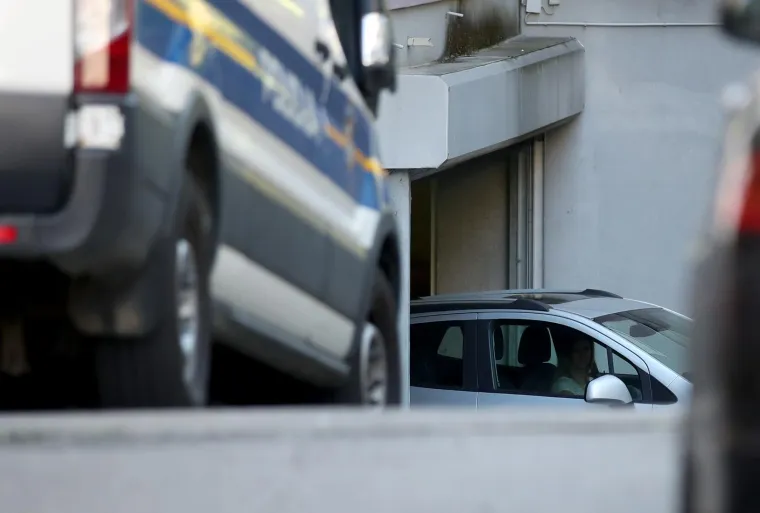 Duge cijevi na zagrebačkim Srednjacima. Iz policije za RTL.hr: 'Nema ugroze za građane'