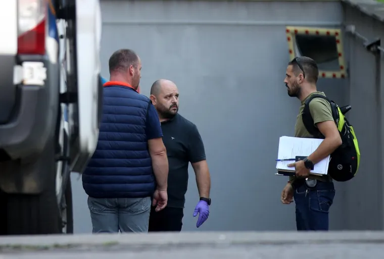 Duge cijevi na zagrebačkim Srednjacima. Iz policije za RTL.hr: 'Nema ugroze za građane'