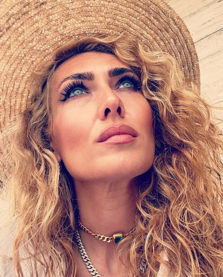 Ivana se, unatoč teškom periodu, na radost mnogih gledatelja vratila u šou &quot;Tvoje lice zvuči poznato&quot; kao jedna od osmero najboljih natjecatelja iz dosadašnjih sezona. 

