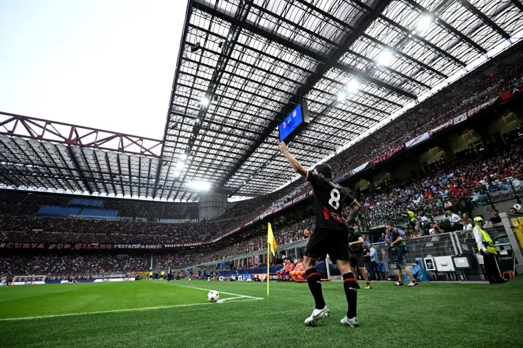 Milan slomio  Dinamo u čarobnom ambijentu: Donosimo vam najbolje kadrove okr&scaron;aja na San Siru