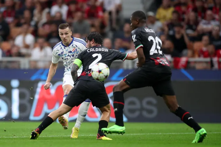 Milan slomio  Dinamo u čarobnom ambijentu: Donosimo vam najbolje kadrove okr&scaron;aja na San Siru