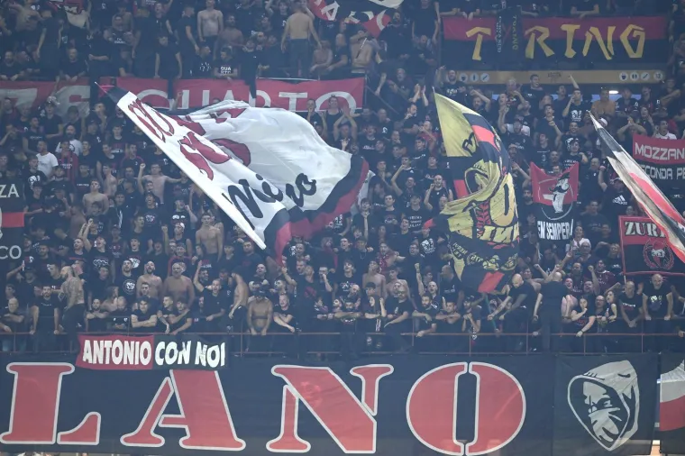 Donosimo vam atmosferu s tribina San Sira: Četiri tisuće Boysa zapalili stadion pred 60 tisuća gledatelja