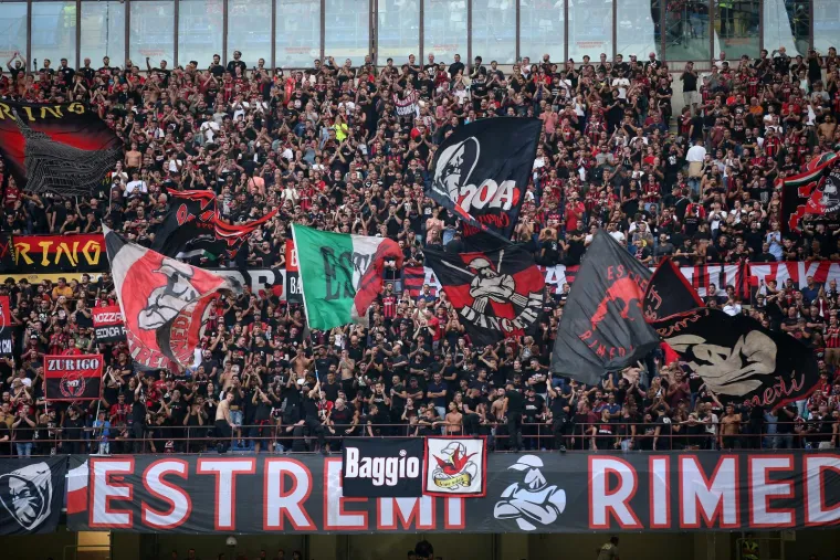 Donosimo vam atmosferu s tribina San Sira: Četiri tisuće Boysa zapalili stadion pred 60 tisuća gledatelja