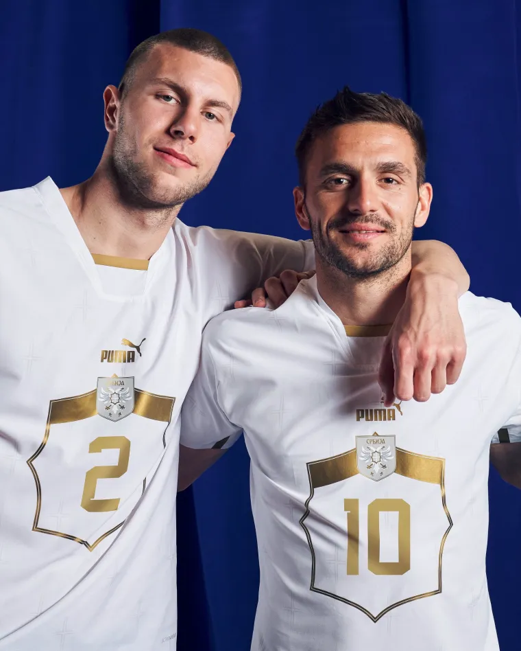 Srbija - gostujuća garnitura