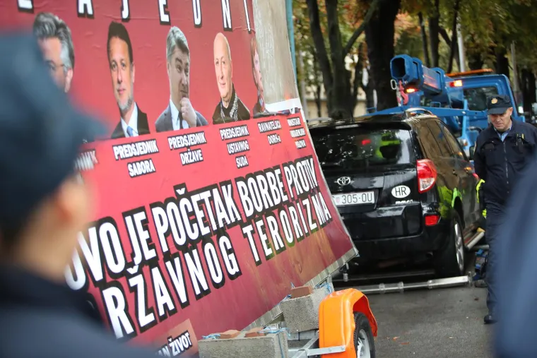 Stigla interventna, ima i privedenih! Istomišljenici Marka Franciškovića donijeli bubnjeve i vikali: 'Pustite ga!'