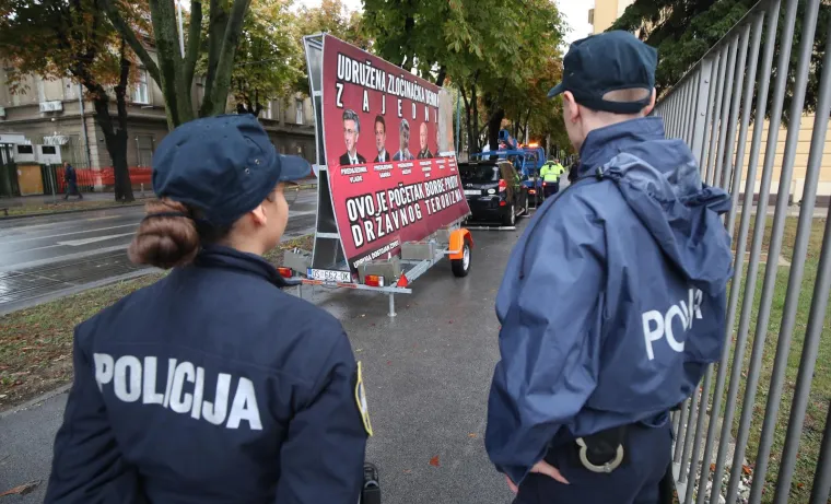Stigla interventna, ima i privedenih! Istomišljenici Marka Franciškovića donijeli bubnjeve i vikali: 'Pustite ga!'