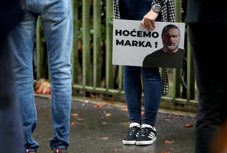Drama pred sudom! Franciškovićevi pristaše vikali: 'Pustite Marka!' Stigla interventna, ima i privedenih