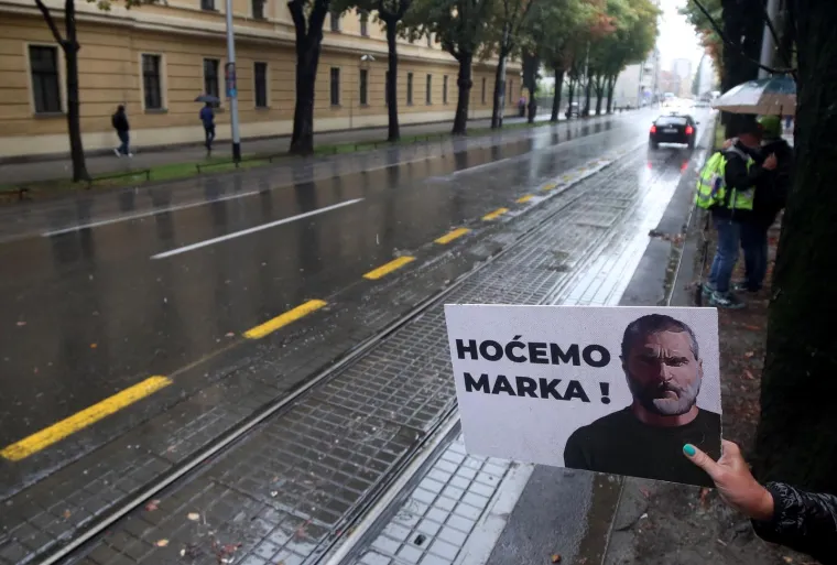 Drama pred sudom! Franciškovićevi pristaše vikali: 'Pustite Marka!' Stigla interventna, ima i privedenih