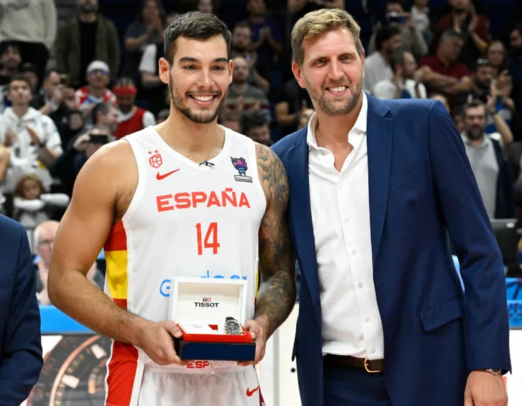 Dva nevjerojatna brata i jedna sasvim posebna družina iznenadili su mnoge: Pogledajte galeriju novih ko&scaron;arka&scaron;kih junaka Europe