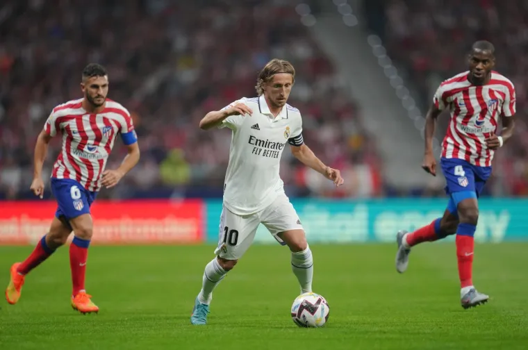 Internet gori zbog Luke Modrića: 'Čim ga hrane da sa 37 igra tako? Vladar nogometa, idol, maestro, kralj Europe...'