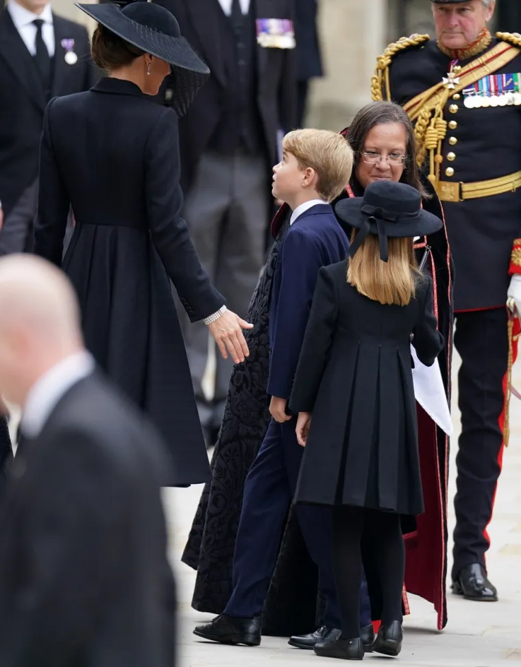 Kate Middleton, Charlotte, George