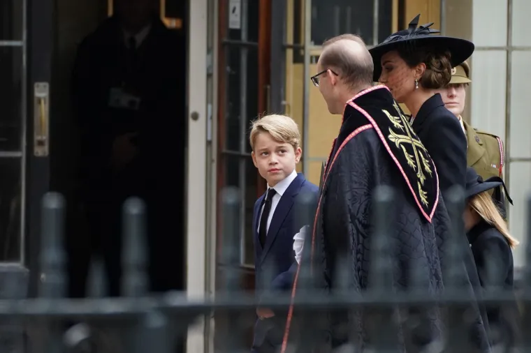 Kate Middleton, George, Charlotte