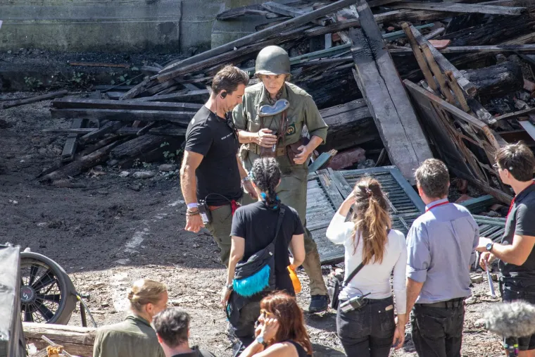 Kate Winslet u Dubrovniku slomila nogu! Objavljene fotografije glumice sa seta u Kuparima